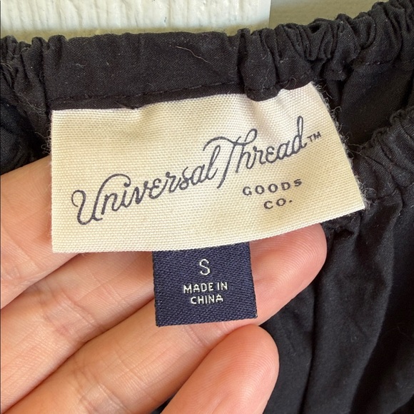 Universal thread black flutter sleeve maxi dress - Picture 2 of 4